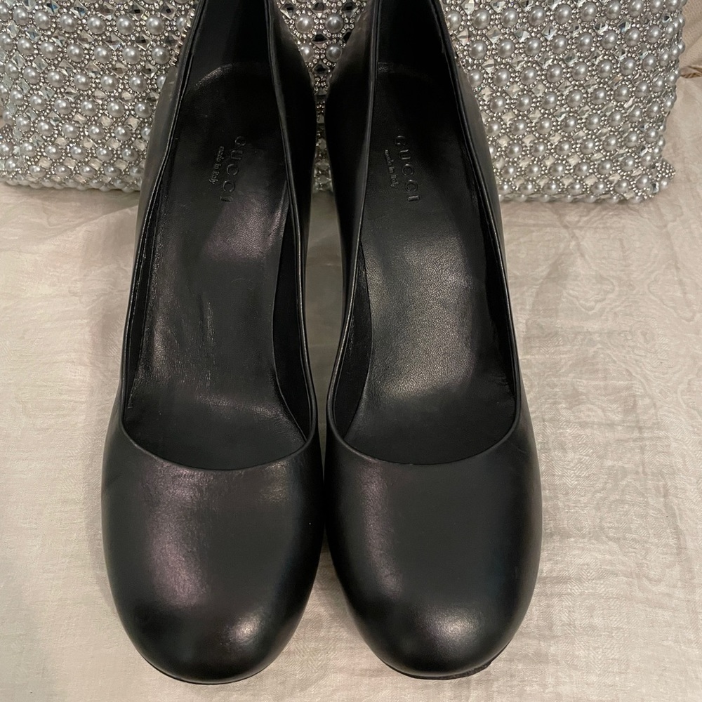 Authentic GUCCI Heels - Picture 12 of 14